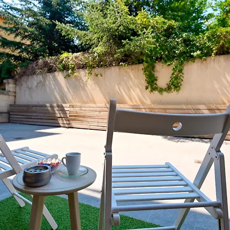 With Free Parking * فارنا